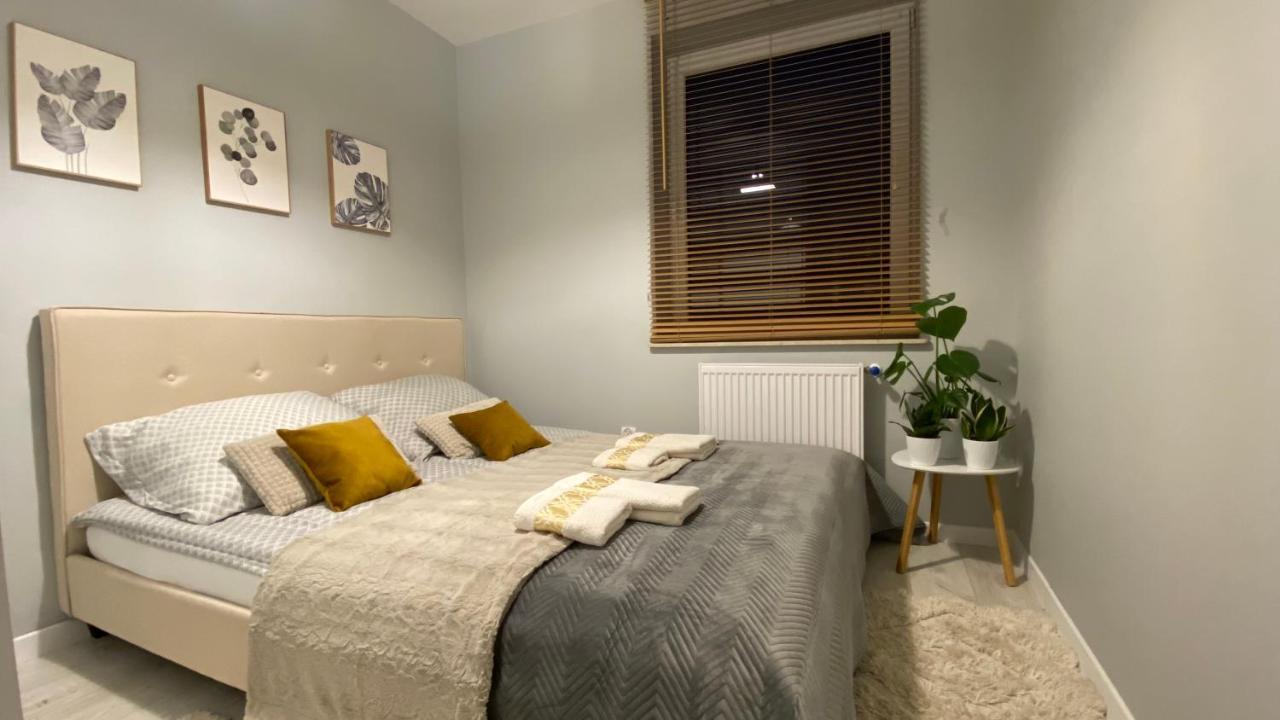 Nad Jeziorem Apartment